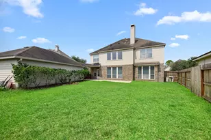 2309 Echo Harbor Dr, Pearland, TX 77584 - Photo 11