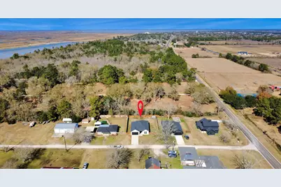 118 Nelson Road, Anahuac, TX 77514 - Photo 3