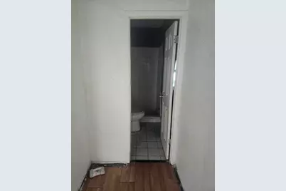 174 Oak Valley Drive, San Antonio, TX 78227 - Photo 13