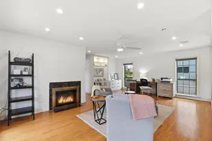 1918 Vassar St, Houston, TX 77098 - Photo 17