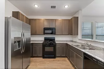 25587 Blossom Court, Montgomery, TX 77316 - Photo 11