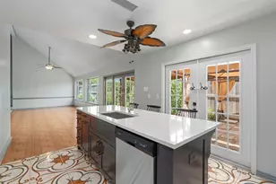 1513 Beaconshire Rd, Houston, TX 77077 - Photo 13