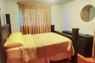 6762 Glen Rock Dr, Houston, TX 77087 - Photo 9