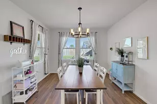 11706 Champions Gate Dr, Mont Belvieu, TX 77535 - Photo 23