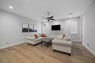 1500 Auline Ln, Houston, TX 77055 - Photo 31