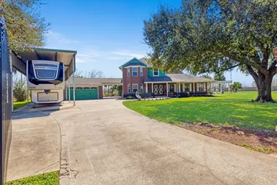 2203 Lomax, La Porte, TX 77571 - Photo 3