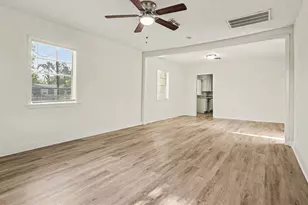 654 Ridge Dr, Crosby, TX 77532 - Photo 3
