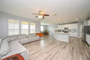 6638 Autumn Sunset Ln, Spring, TX 77379 - Photo 5