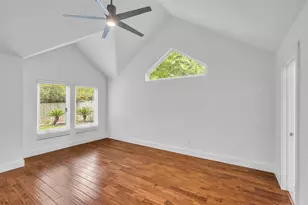 54 Sky Terrace Pl, The Woodlands, TX 77381 - Photo 21