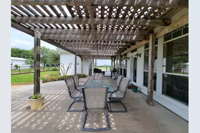939 Old Nelsonville Road, Bellville, TX 77418 - Photo 39