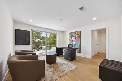 7528 Chevy Chase Drive, Houston, TX 77063 - Photo 21