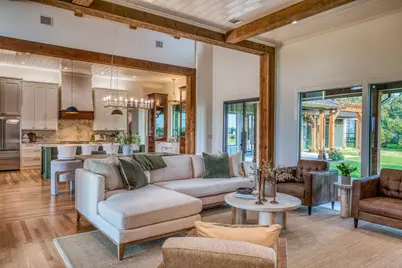 104 Hartfield Hill Ln, Round Top, TX 78954 - Photo 5