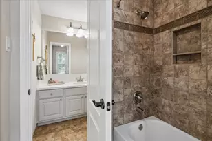 10102 Kielder Pointe Dr, Spring, TX 77379 - Photo 37