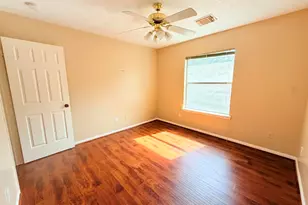 14910 White Forge Ln, Sugar Land, TX 77489 - Photo 17