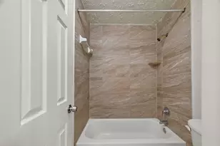 10555 Turtlewood Ct, Houston, TX 77072 - Photo 35
