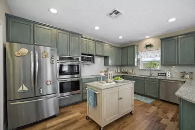 126 Driftwood Road, Freeport, TX 77541 - Photo 9