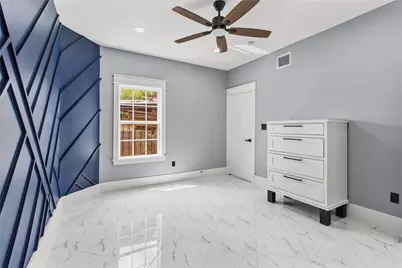 7912 Avenue E #A, Houston, TX 77012 - Photo 9