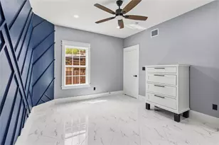 7912 Ave E, Houston, TX 77012 - Photo 9