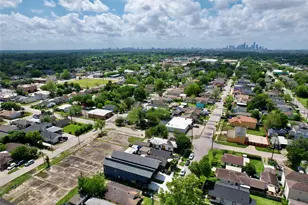 7912 Ave E, Houston, TX 77012 - Photo 13