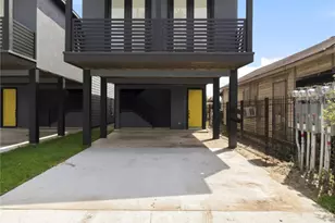 7912 Ave E, Houston, TX 77012 - Photo 1