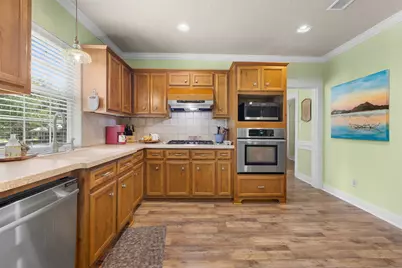 410 N Cochran Street, Bellville, TX 77418 - Photo 21