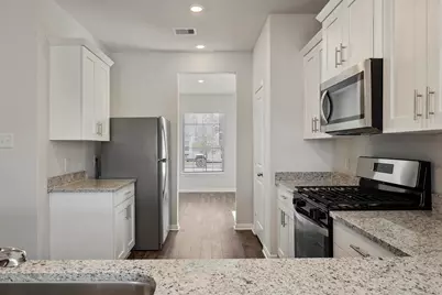 10403 Red Cardinal Drive, Cleveland, TX 77328 - Photo 7