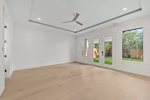 12955 Kimberley Ln, Houston, TX 77079 - Photo 11