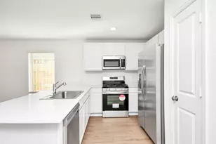 27010 Breakaway Ln, Katy, TX 77493 - Photo 11