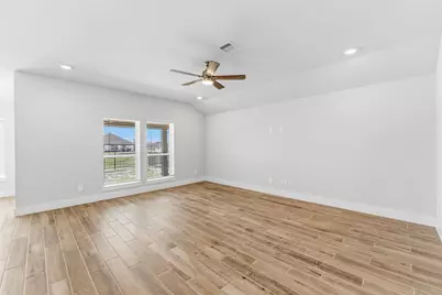 207 Orchard Laurel Drive, Alvin, TX 77511 - Photo 5