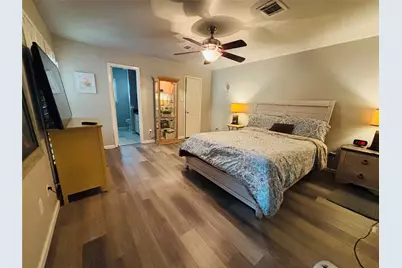 2207 Cottonwood Court, Missouri City, TX 77459 - Photo 11