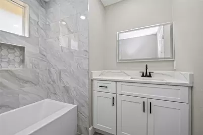 14814 McLeod Drive, Houston, TX 77060 - Photo 15