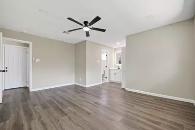 14814 McLeod Drive, Houston, TX 77060 - Photo 23
