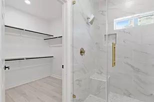6037 S Acres Dr, Houston, TX 77048 - Photo 19