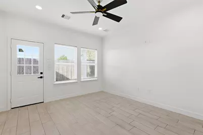 6037 S Acres Drive, Houston, TX 77048 - Photo 3