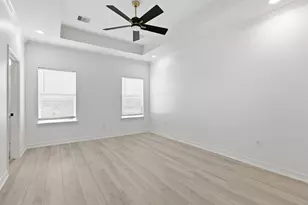 6037 S Acres Dr, Houston, TX 77048 - Photo 15