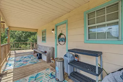 405 Oyster, Oak Island, TX 77514 - Photo 7