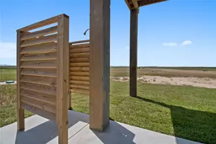 2031 Bluewater Hwy, Surfside Beach, TX 77541 - Photo 17