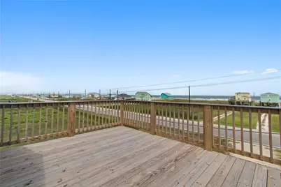2031 Bluewater Hwy, Surfside Beach, TX 77541 - Photo 13