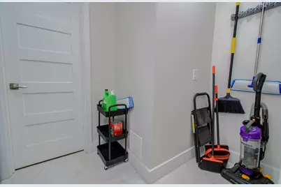 5539 Edith Street, Houston, TX 77081 - Photo 35