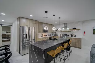 5539 Edith St, Houston, TX 77081 - Photo 9