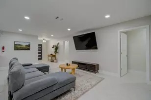 5539 Edith St, Houston, TX 77081 - Photo 5