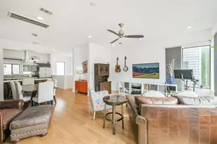 406 Pacific St, Houston, TX 77006 - Photo 9