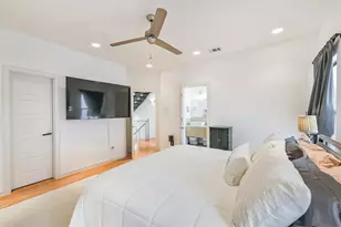 406 Pacific St, Houston, TX 77006 - Photo 21