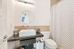 406 Pacific St, Houston, TX 77006 - Photo 25