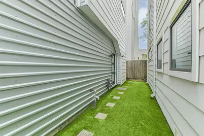 406 Pacific Street, Houston, TX 77006 - Photo 29