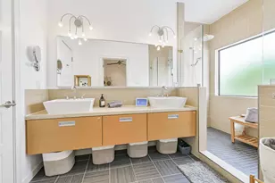 406 Pacific St, Houston, TX 77006 - Photo 23