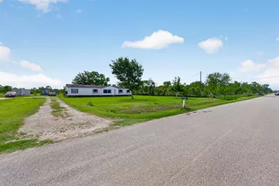 1479 County Road 678, Dayton, TX 77535 - Photo 11