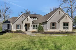 340 Pine Dr, Coldspring, TX 77331 - Photo 1