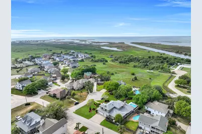 3934 Tres Drive, Galveston, TX 77554 - Photo 45