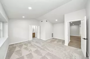 10806 Olympia Dr, Houston, TX 77042 - Photo 25